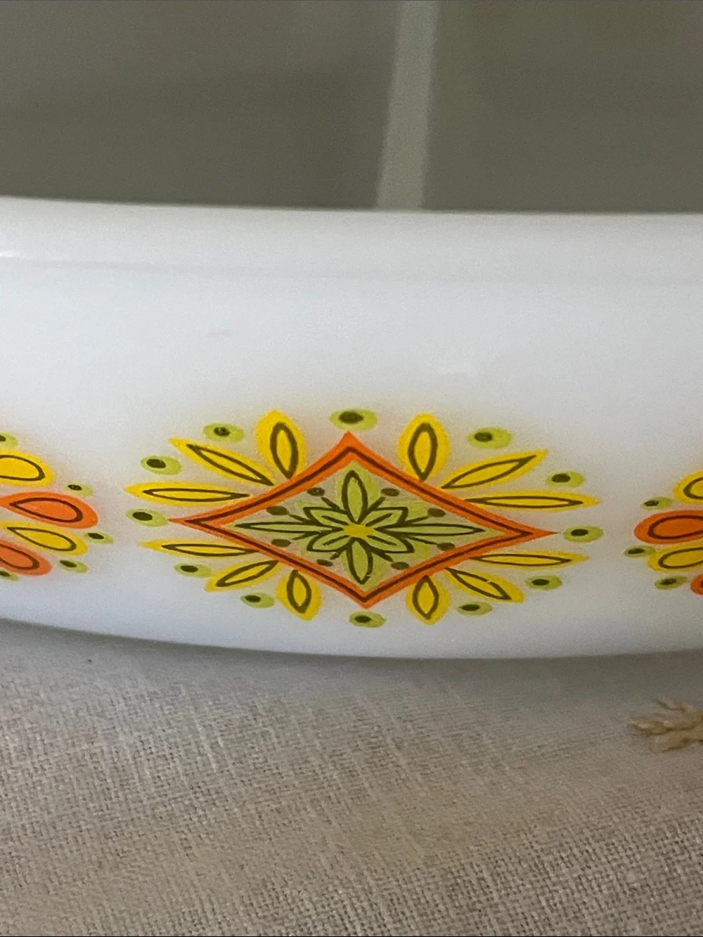 Vintage 1970s Glasbake Hellenic Casserole Dish – J-2352